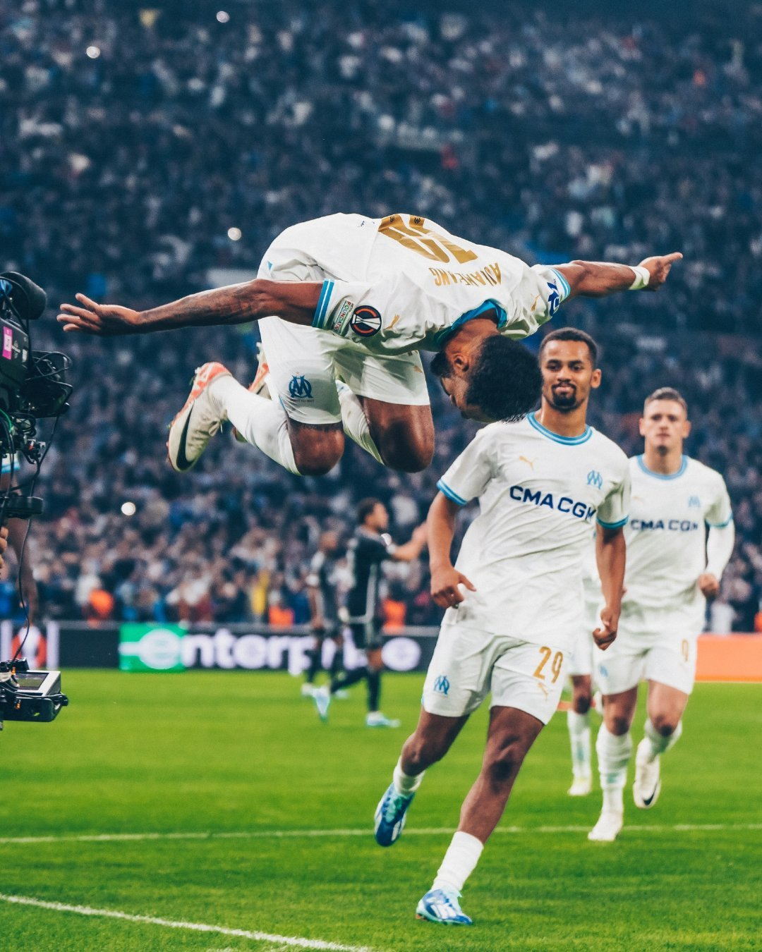 巴塞罗那vs巴黎圣日耳曼6比1-九游会电竞